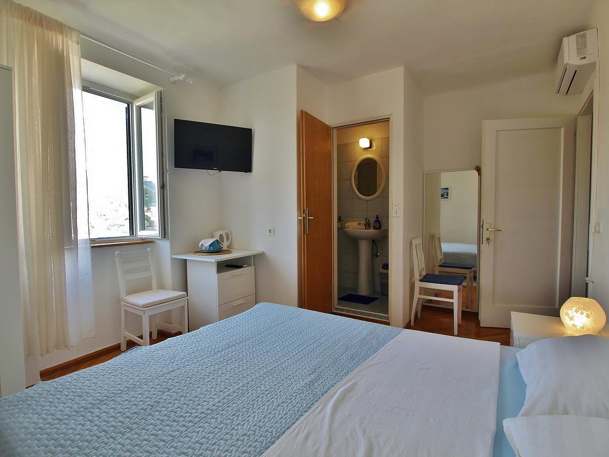 Rooms And Studio Old Town Rab Town Ngoại thất bức ảnh